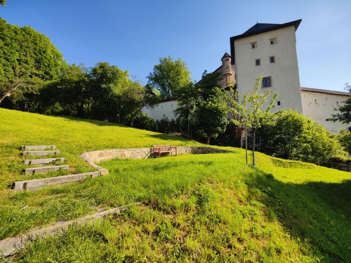 Stanovanie Pod Starym Zamkom - Camping Banská Štiavnica Esterno foto